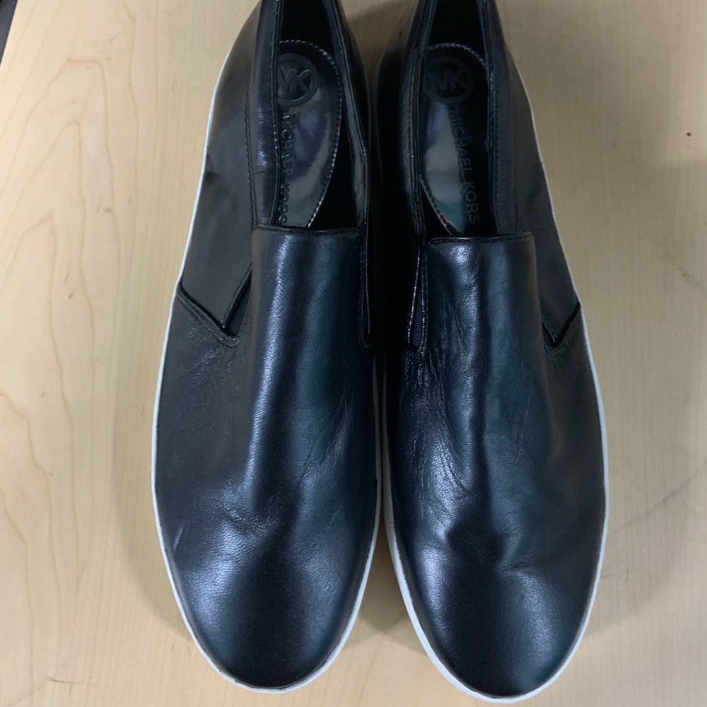 Micheal kors slip on